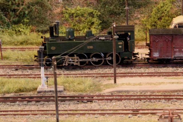Circ 022.jpg