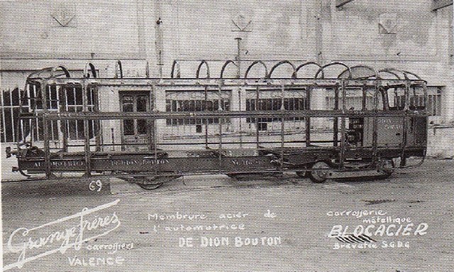 Photo Grange Freres - coll. P. Malfay.jpg