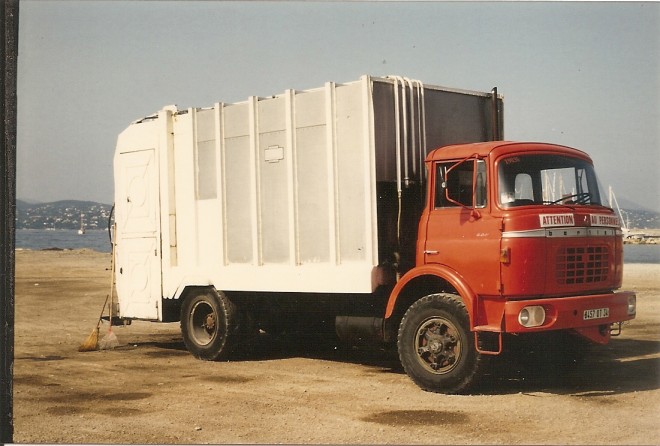 1987 Berliet GAK BOM Saint-Tropez 01.jpg
