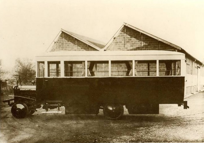 72 - Autorail GMC Verney destiné à la Mayenne aux Ateliers Turguet Delaroche au Mans.jpg