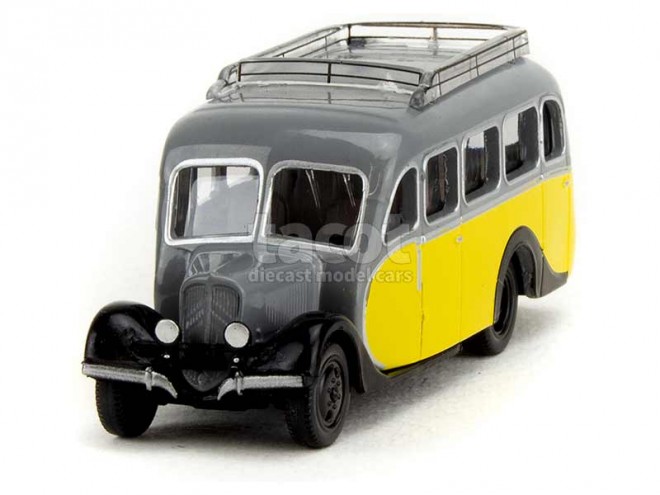 Norev 90273 U23 autocar 1947 01.jpg