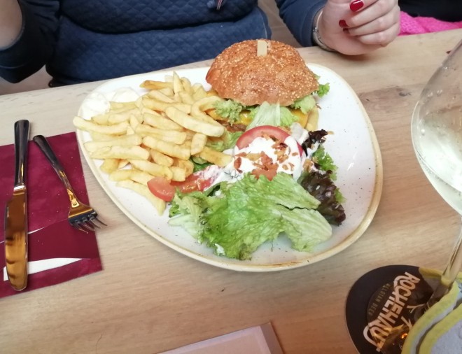 burger.jpg