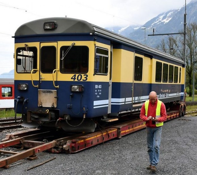 BOB-Steuerwagen-BDt-403-Laurent DICK.jpg