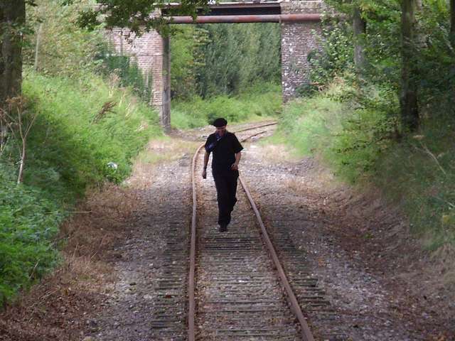 train-resto3.jpg