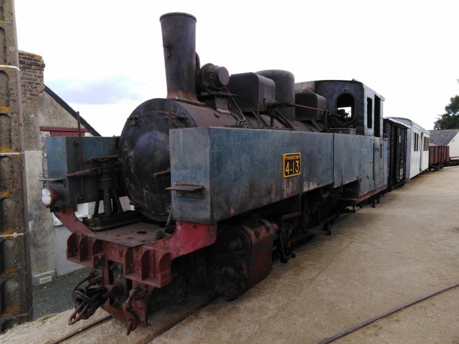 Locomotive franco-belge 4-13.jpg