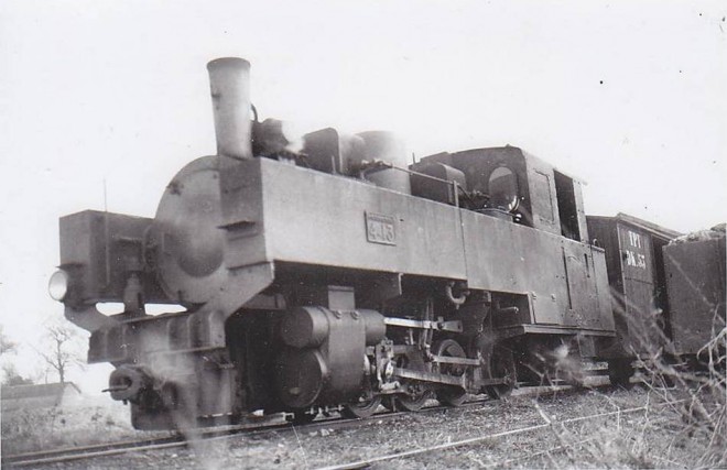 45 - OUTARVILLE, TPT Locomotive 040 T 4 -13 Franco Belge. Tramway Pithiviers Toury.  Photo Pérève.jpg