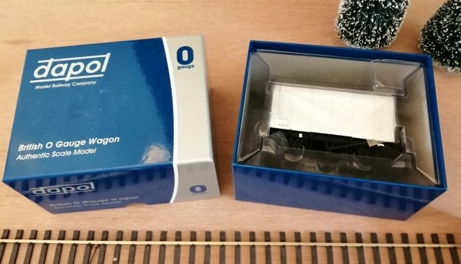 dapol boite.jpg