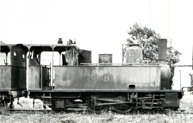 89 - CHABLIS (chemins de fer de l´Yonne) - Locomotive N°22.jpg