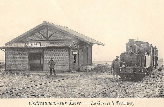 Châteauneuf gare TL CPA 2.jpg