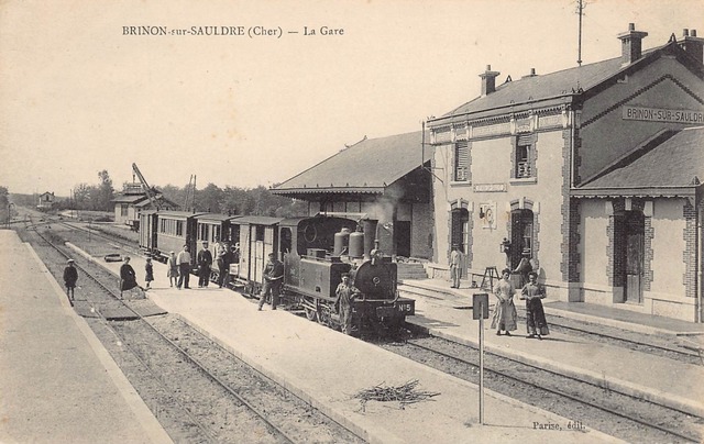 Brinon sur Sauldre gare TL CPA 1.jpg