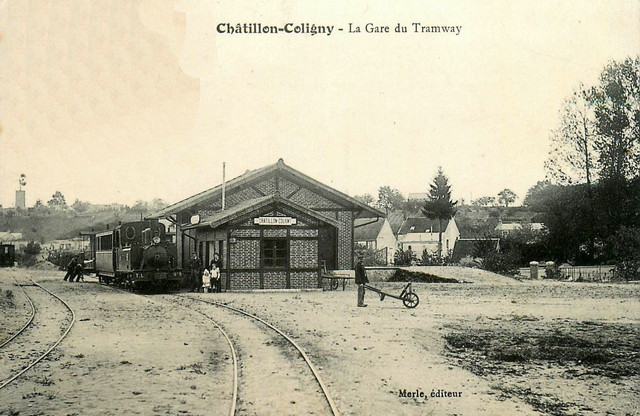12 Châtillon-Coligny gare CPA 4.jpg