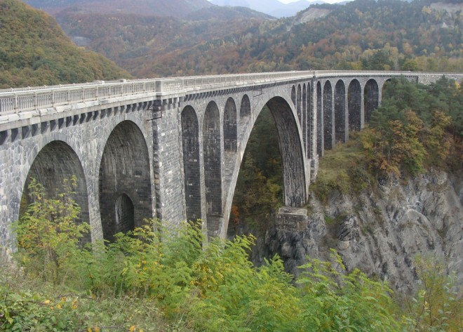 Viaduc de Roizonne.jpg