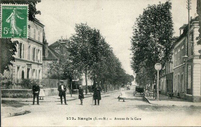 77 - Nangis - Avenue de la Gare.jpg
