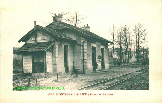 02 Montigny-L'Allier - Coll Frédéric Dufetrelle 0878.jpg