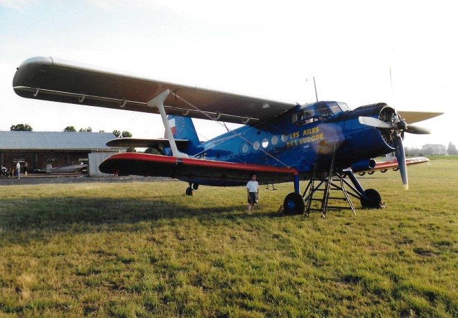 ANTONOV An-2 - Marennes Juin 2000 (2).jpg