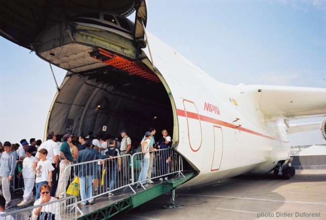 An-225_Le_Bourget_2001-j.jpg