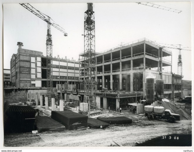 1966 Construction des abattoirs de la Villette 10.jpg