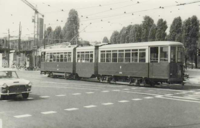 - MILAN - Tramway - Cliché C. Schnabel.jpg