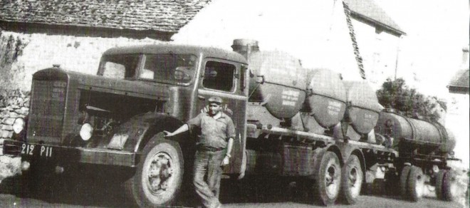 Berliet GPM et remorque.jpg