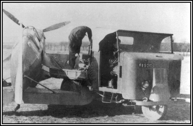 cm a armee homme morane.jpg