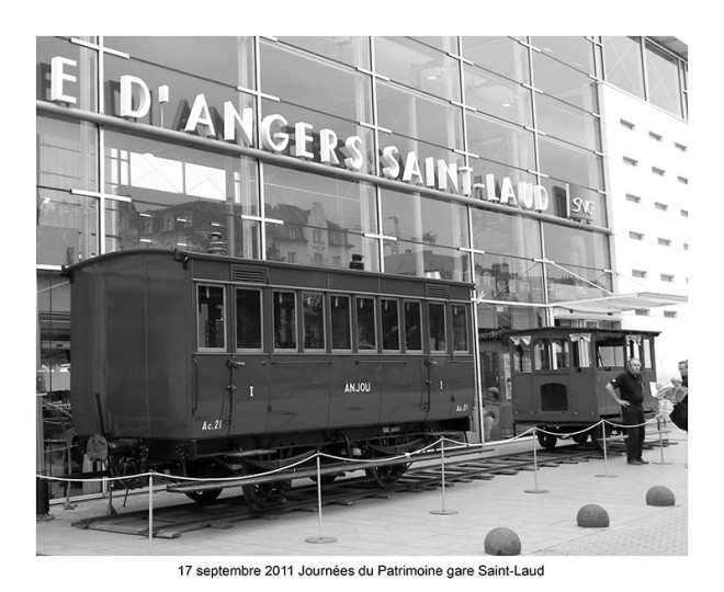 20110917 Journées patrimoine Anjou_Gare_Angers_02 légendée.jpg