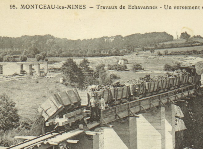 71 - Montceau-les-Mines - Travaux de Echavannes - Un versem.jpg