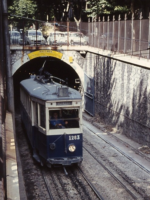 1263 sort du tunnel 22.8.64.jpg