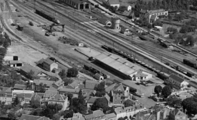 Gare SE Cosne en 1959.JPG