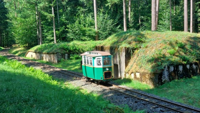 Tramway a Uxegney.jpg