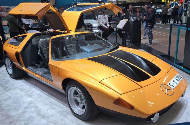 MERCEDES-BENZ C111-II.jpg