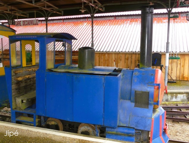 2025-03-23 (1008) LOCO Decauville bleu du 49.JPG