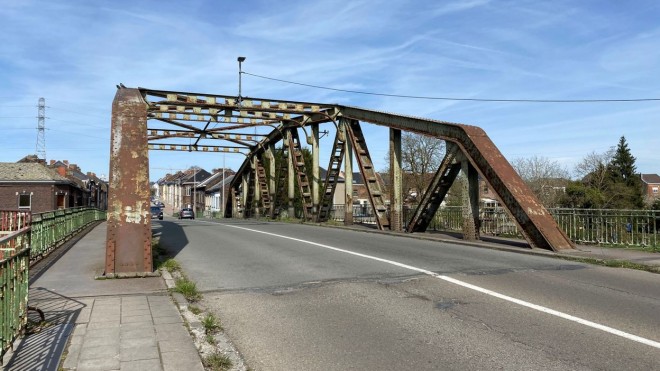 Pont Capitte - La Louvière.jpg