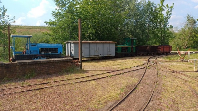 train charbon.jpg