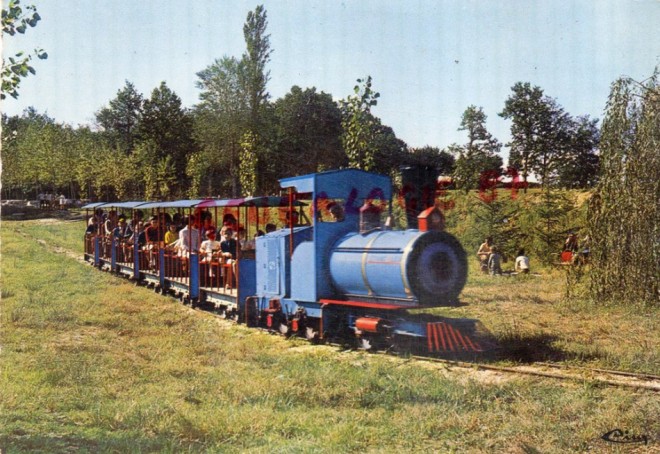 24 - MAREUIL SUR BELLE - LE PETIT TRAIN EN PERIGORD VERT.jpg