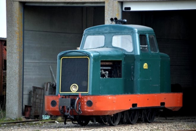 loco cfbs vert.jpg