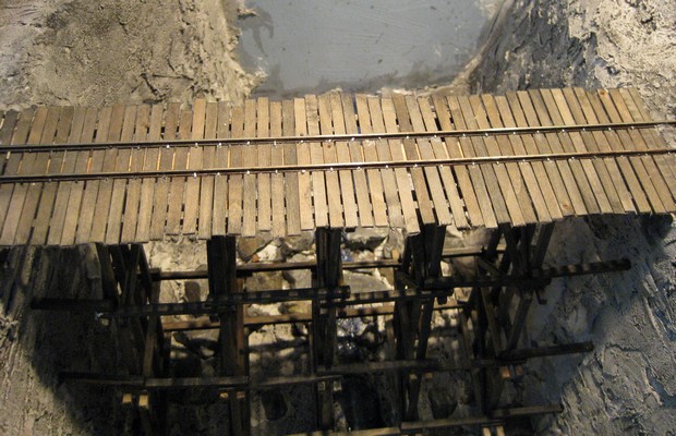 spike trestle complet.jpg