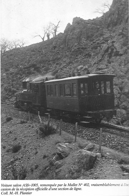 402 et AS1005.jpg