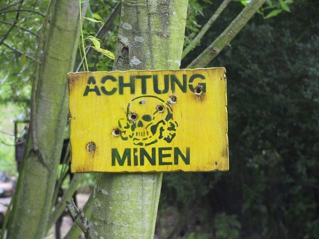 AchtungMinen.jpg