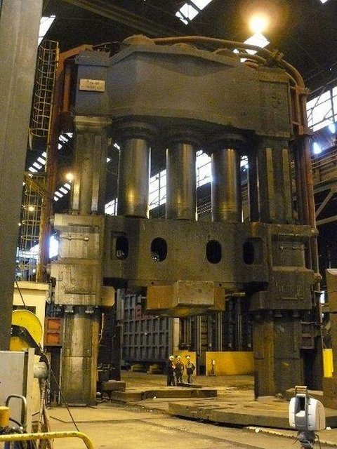PresseCreusotForge.jpg