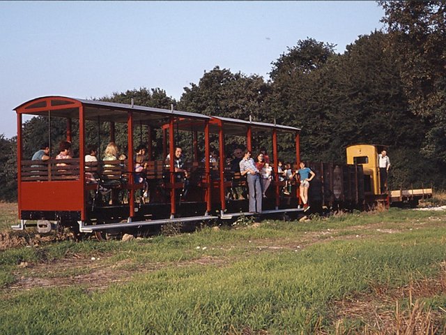 77.09.04 E CFSE 1er essais baladeuses en ligne.jpg