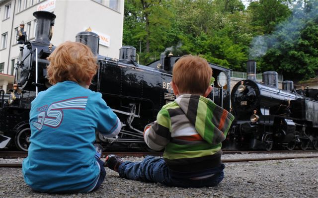 Enfants et vapeur_T. Keller.jpg