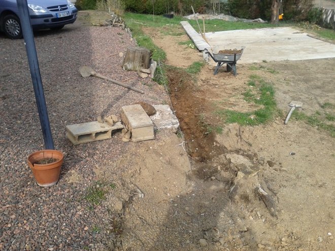 1 Fouille pour couler le béton , paroies et sol.jpg