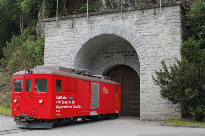 MIB-12-r.jpg