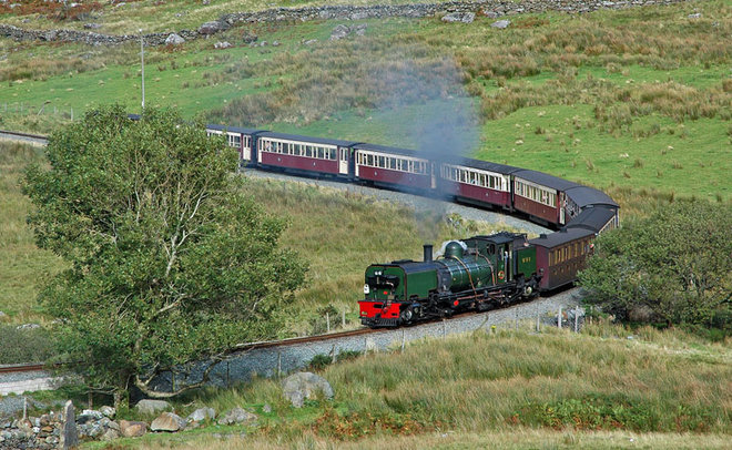 2011-09-26-0131-rhyd.ddu.jpg