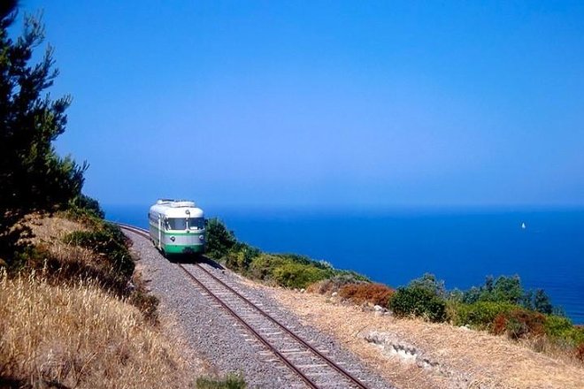 come-visitare-la-sardegna-con-il-trenino-verde_94b864bf45eb29182d3578d3914fb405.jpg
