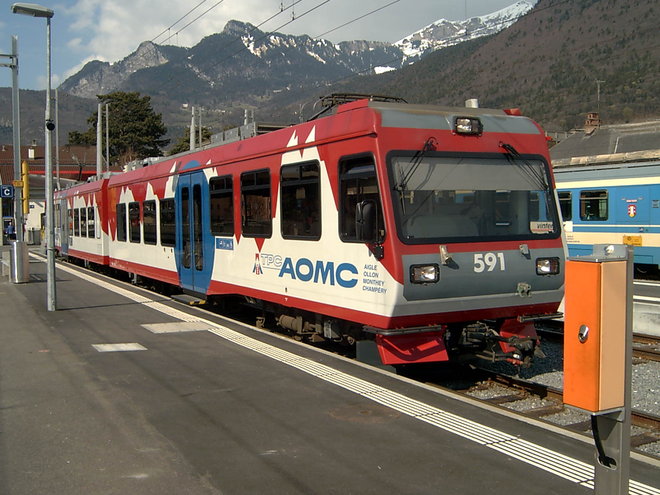 S2400112.JPG