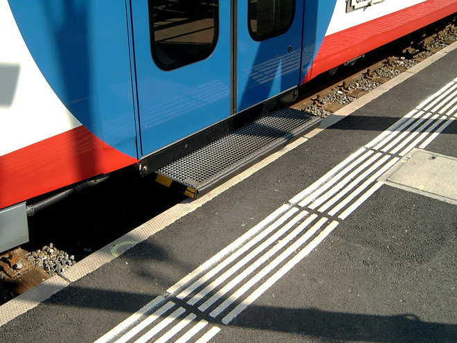 S2400114.JPG