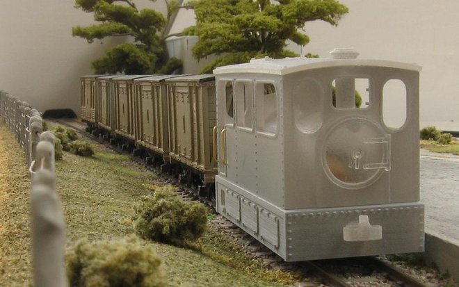Tram & train 2.JPG