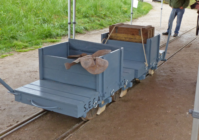 UXEGENEY 2015 4.jpg