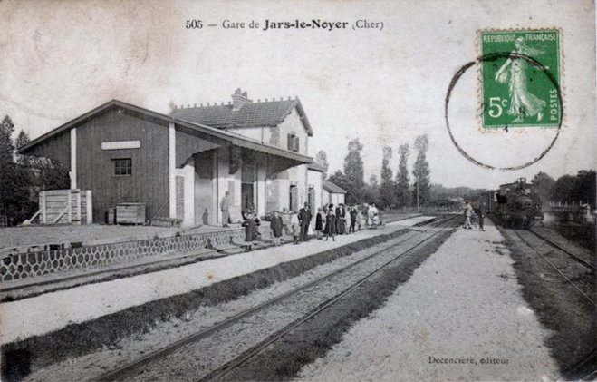18 Jars le Noyer .jpg